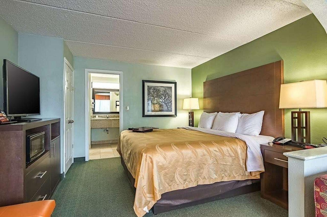 Quality Inn Columbus Near Fort Benning Extérieur photo