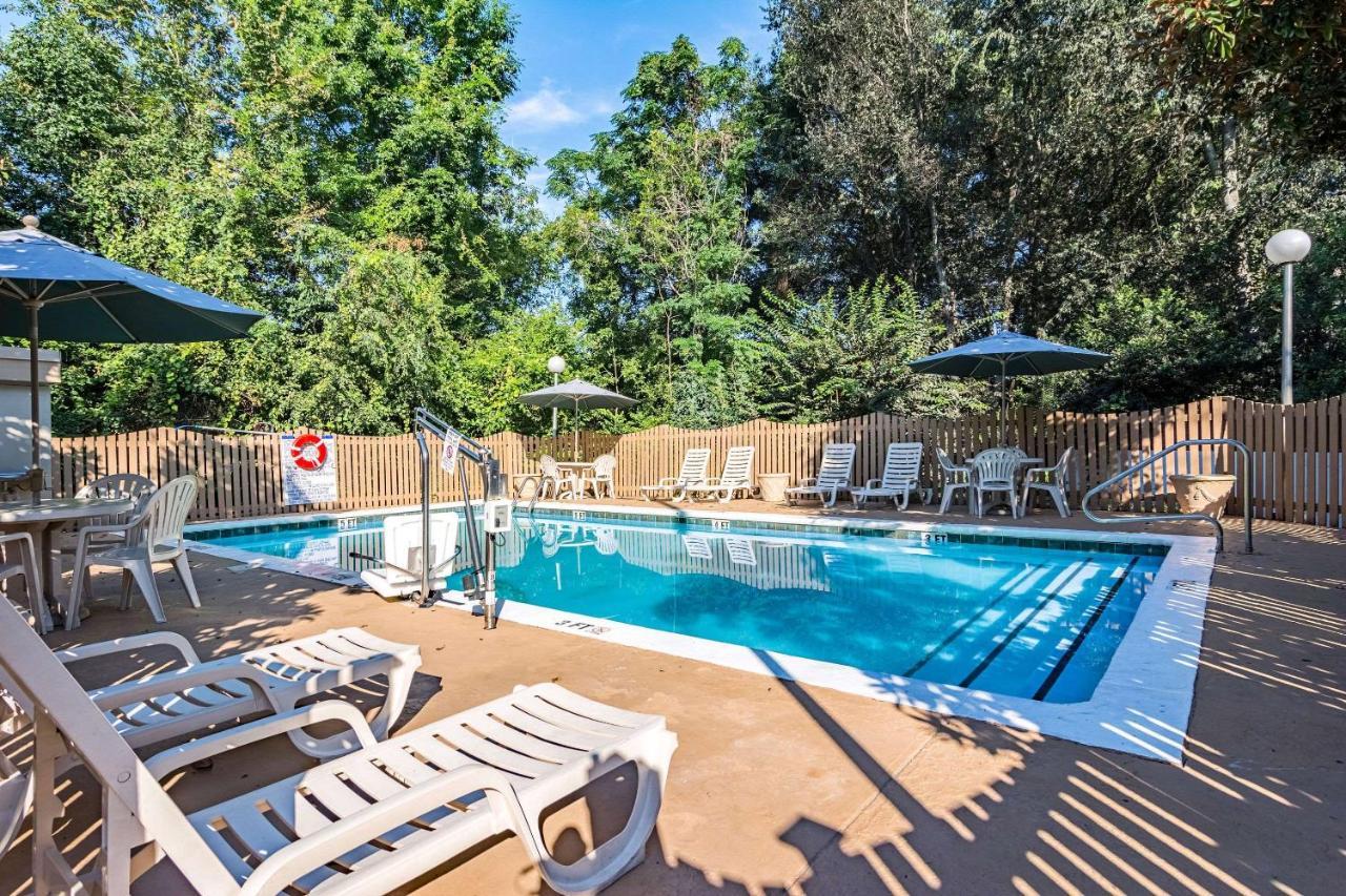 Quality Inn Columbus Near Fort Benning Extérieur photo