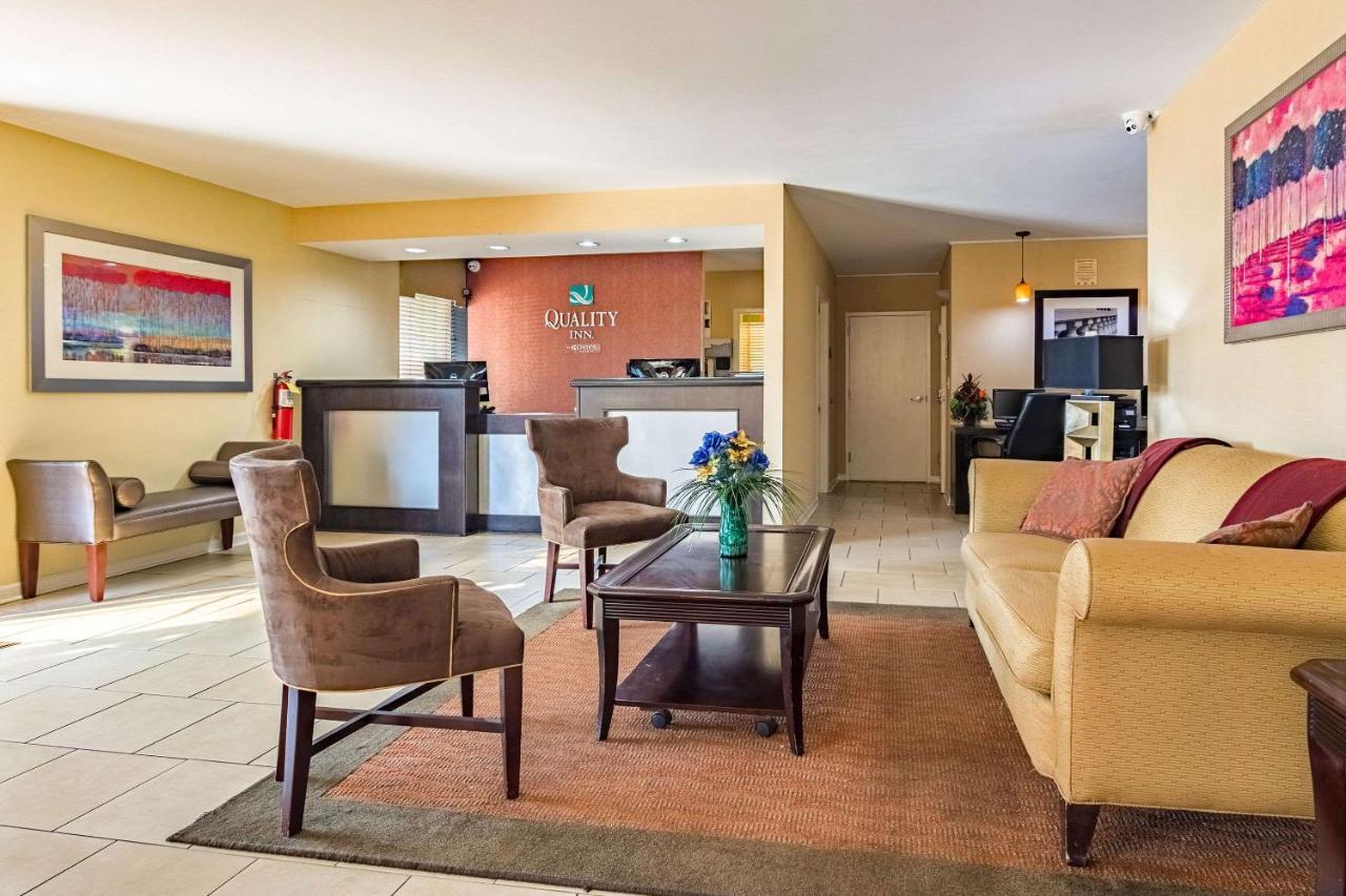 Quality Inn Columbus Near Fort Benning Extérieur photo
